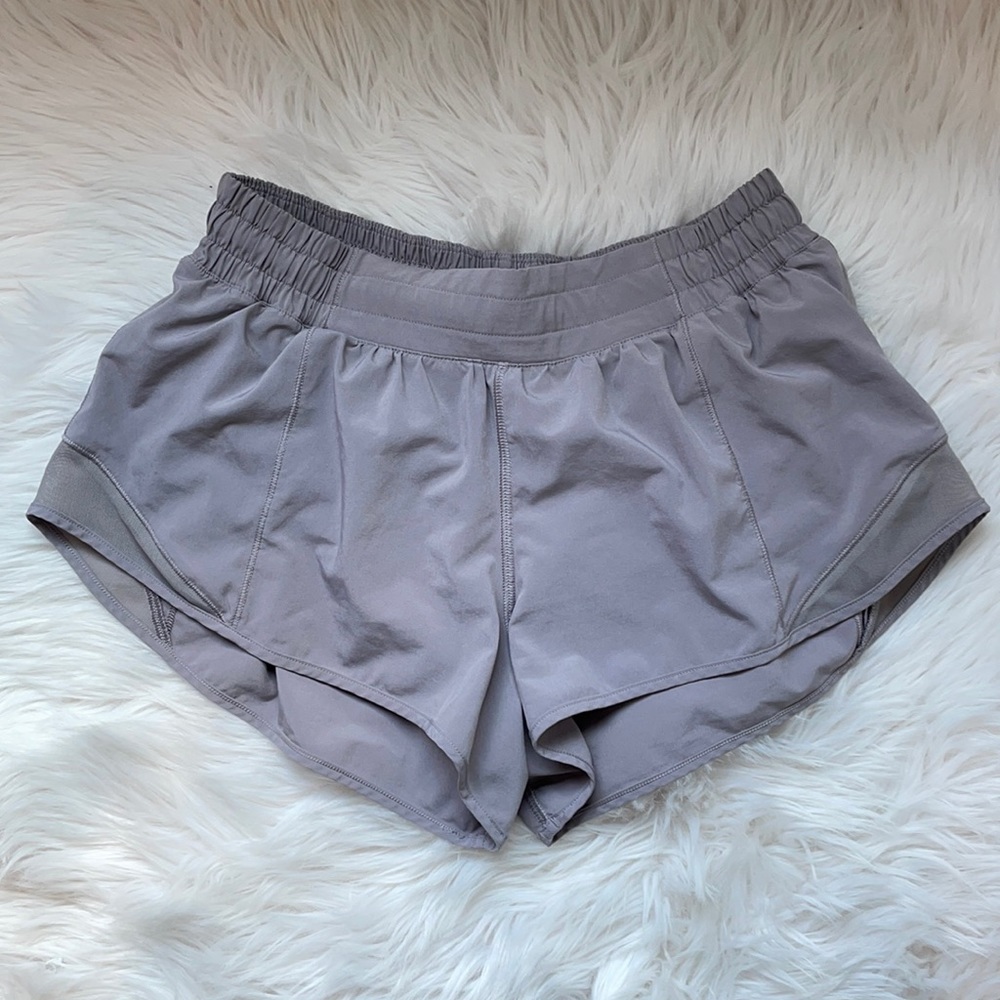 Lululemon Hotty Hot shorts